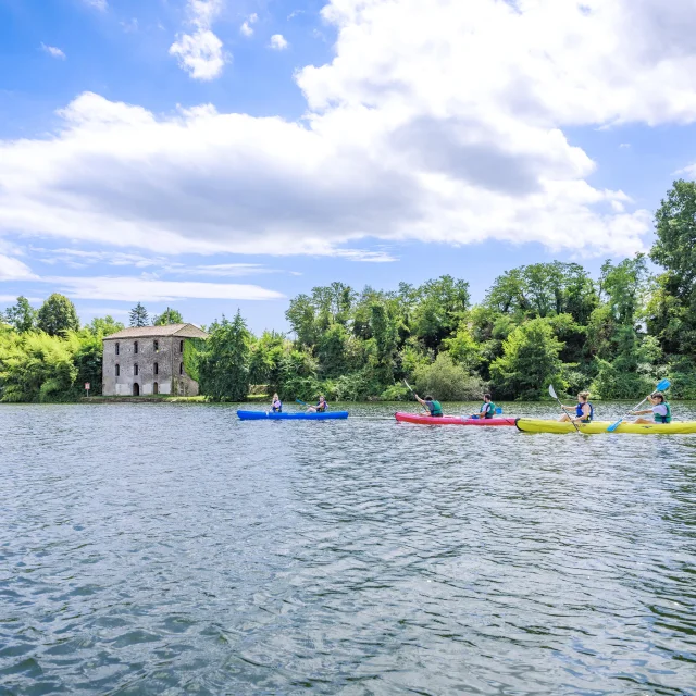 Canoe Casseneuil Cedric Vlemmings 1 Min