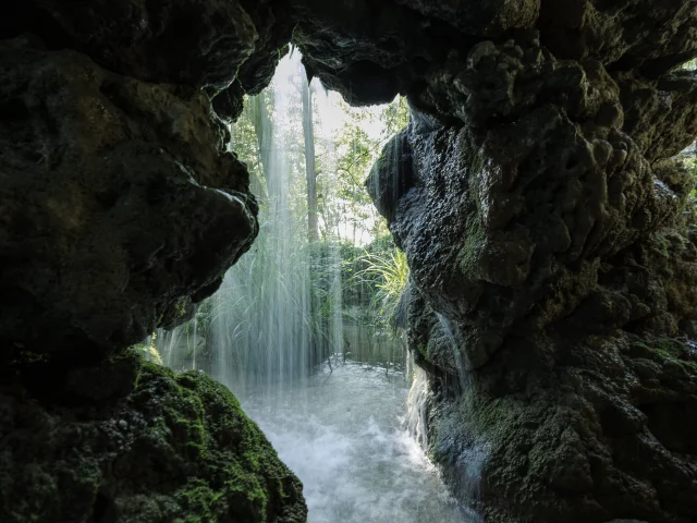 Source miraculeuse, Laroque-Timbaut