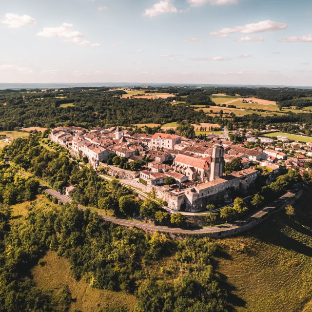 Tournon d'Agenais, classé parmi Les Plus Beaux Villages de France